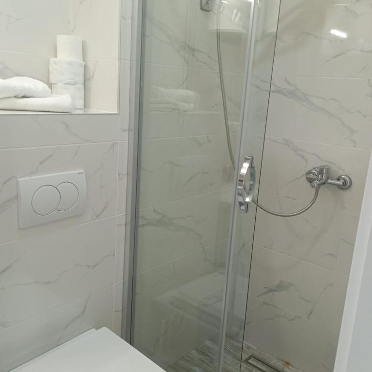 Vila Leona D-1 - Apartman sa 1 Spavaćom Sobom - 3