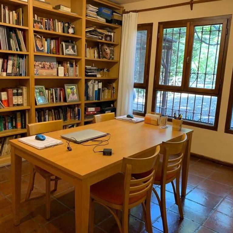 Casa con piscina y gran parque en Los Cardales - Casa de 3 dormitorios - 7