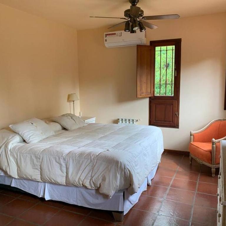 Casa con piscina y gran parque en Los Cardales - Casa de 3 dormitorios - 23