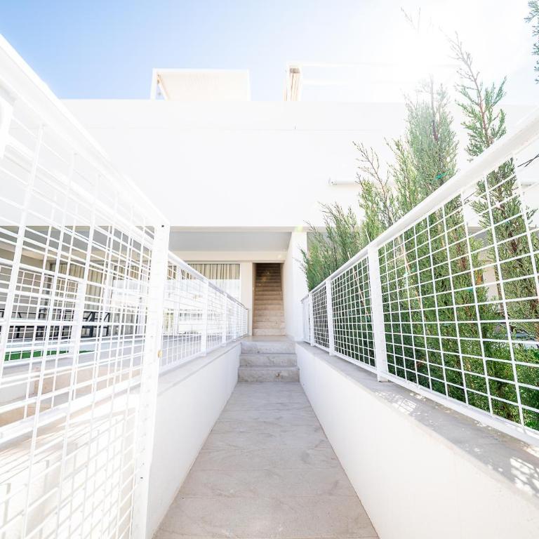 Buena Vista, Panoramic view penthouse with pool - by OYOOSTAYS - Penthouse Apartment - 24