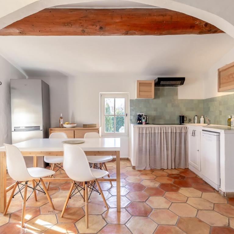 Mas Oréa Sous la glycine - Maison de Vacances - 7