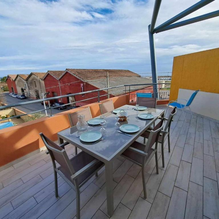 Appartement 3 pièces climatisé avec terrasse à Marseillan, parking privé, proche des commodités - FR-1-326-806 - Appartement - 1