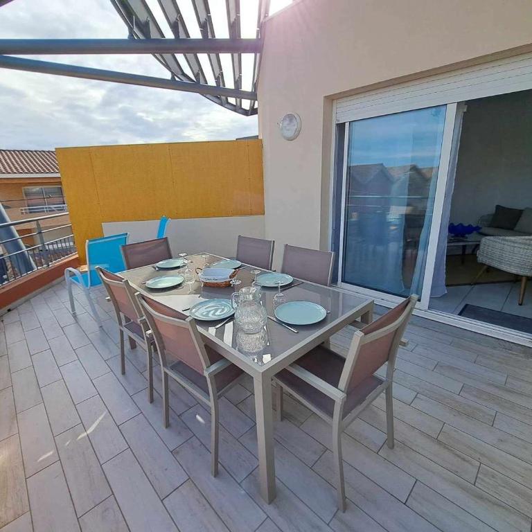 Appartement 3 pièces climatisé avec terrasse à Marseillan, parking privé, proche des commodités - FR-1-326-806 - Appartement - 3