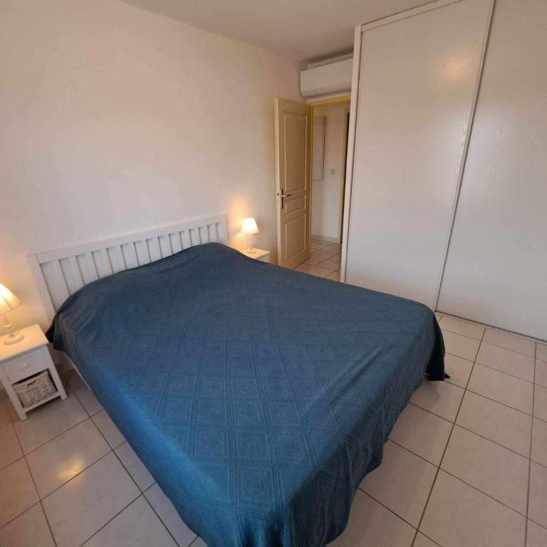 Appartement 3 pièces climatisé avec terrasse à Marseillan, parking privé, proche des commodités - FR-1-326-806 - Appartement - 14