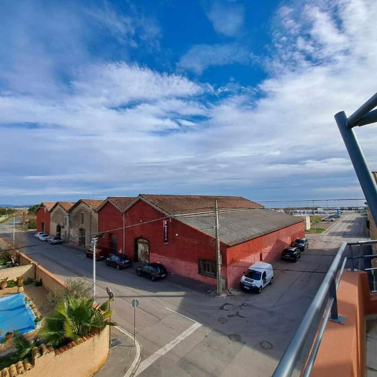 Appartement 3 pièces climatisé avec terrasse à Marseillan, parking privé, proche des commodités - FR-1-326-806 - Appartement - 16