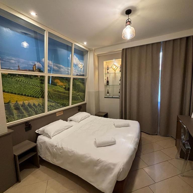 Hotel Plaza - Superior Double Room - 5