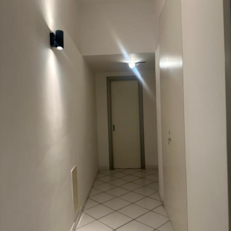 Suite 84 Holiday Home a pochi minuti dalla stazione - Camera Matrimoniale con Bagno Privato Esterno - 6