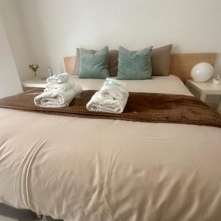 Suite 84 Holiday Home a pochi minuti dalla stazione - Camera Matrimoniale con Bagno Privato Esterno - 3