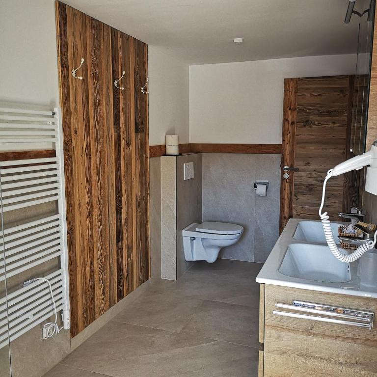 Gasthaus Auwirt - Suite mit 2 Schlafzimmern - 2