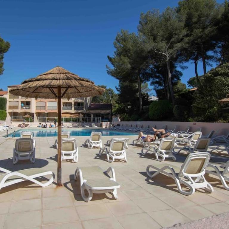 Appartement piscine tennis accès privé plage Joïa - Apartment mit 2 Schlafzimmern - 20