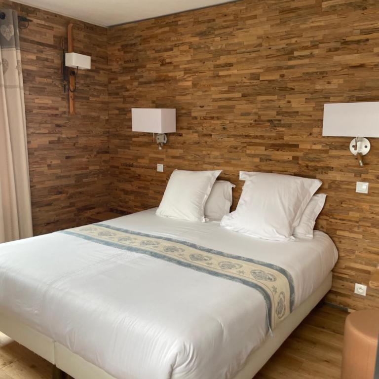 Hôtel Chastellares - Chambre Double avec Terrasse - 7