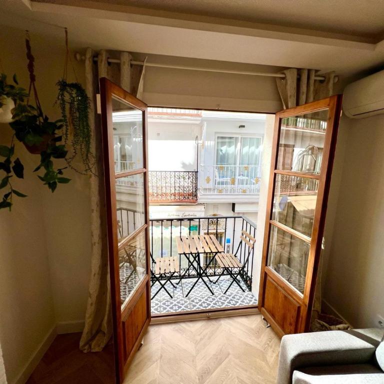 MIA HOME MARBELLA - Two-Bedroom Apartment - 2