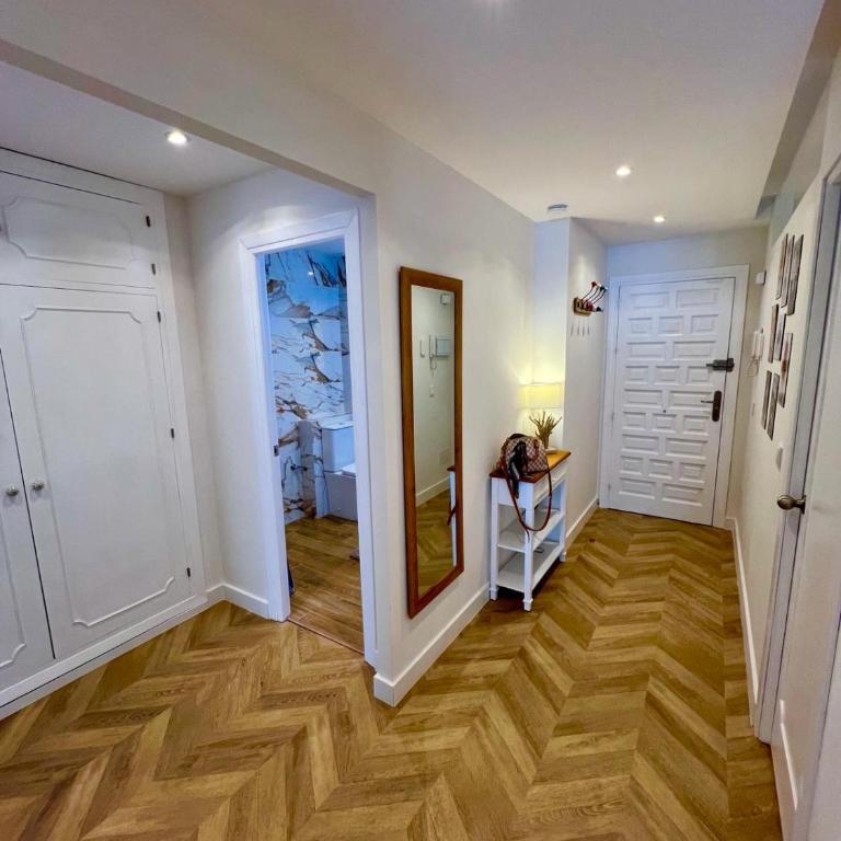 MIA HOME MARBELLA - Two-Bedroom Apartment - 18