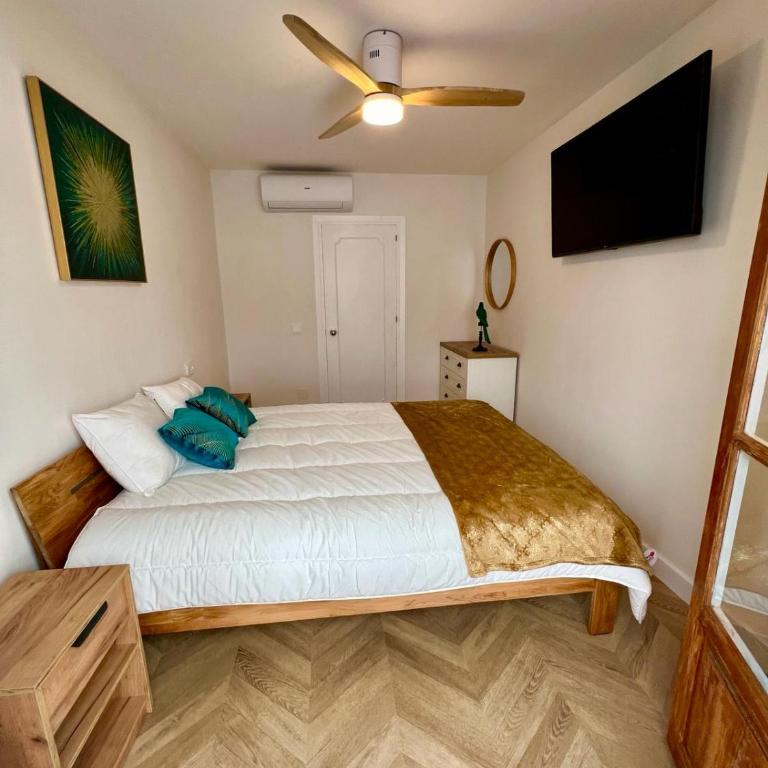 MIA HOME MARBELLA - Two-Bedroom Apartment - 23