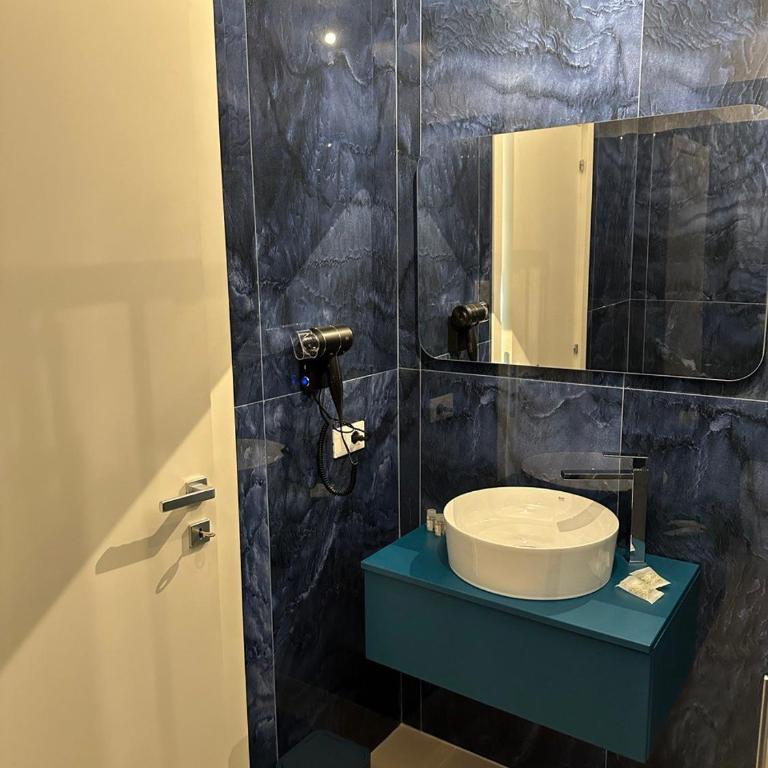Amani Chic Rooms - Camera Matrimoniale con Bagno Privato - 14