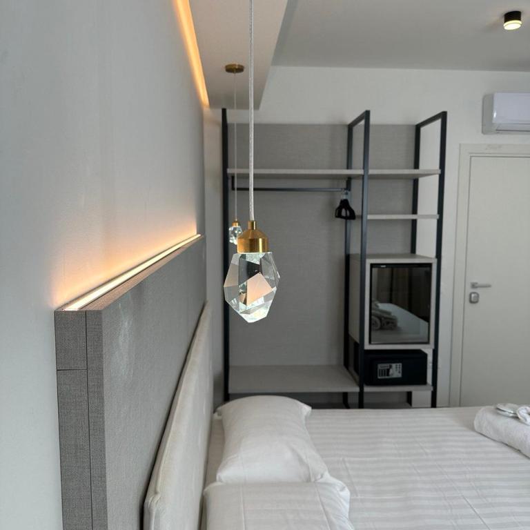 Amani Chic Rooms - Camera Matrimoniale con Bagno Privato - 7