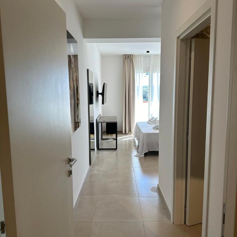 Amani Chic Rooms - Camera Matrimoniale con Bagno Privato - 1
