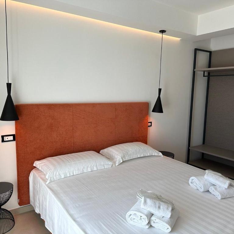Amani Chic Rooms - Camera Matrimoniale con Bagno Privato - 17