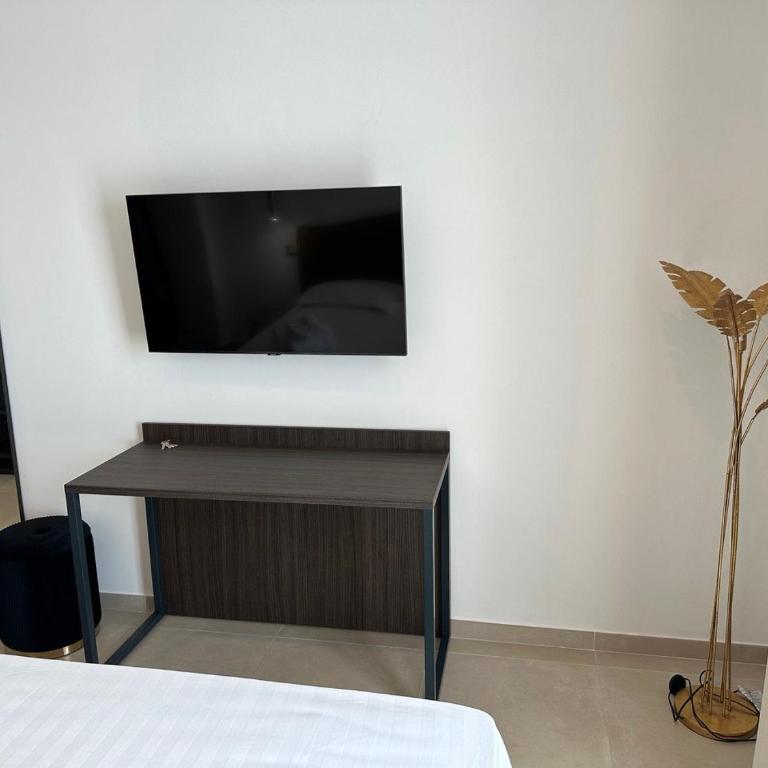Amani Chic Rooms - Camera Matrimoniale con Bagno Privato - 5