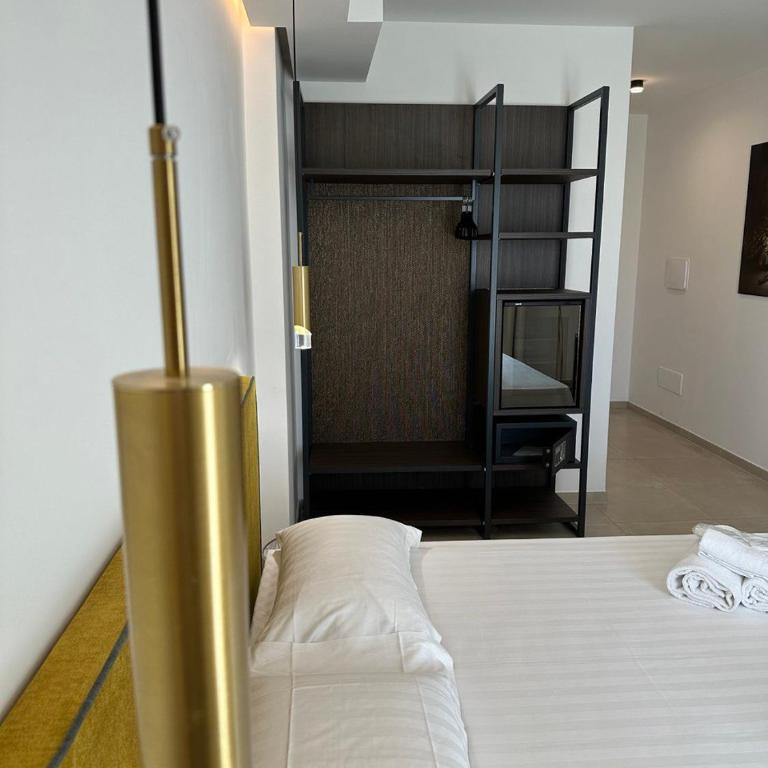 Amani Chic Rooms - Camera Matrimoniale con Bagno Privato - 1