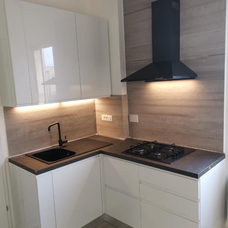 Bologna Holiday House - Appartamento con 1 Camera da Letto - 2