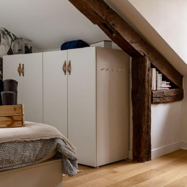 Maison et appartement attenant pour 10 personnes avec terrasse, cour et parking - Villa - 46