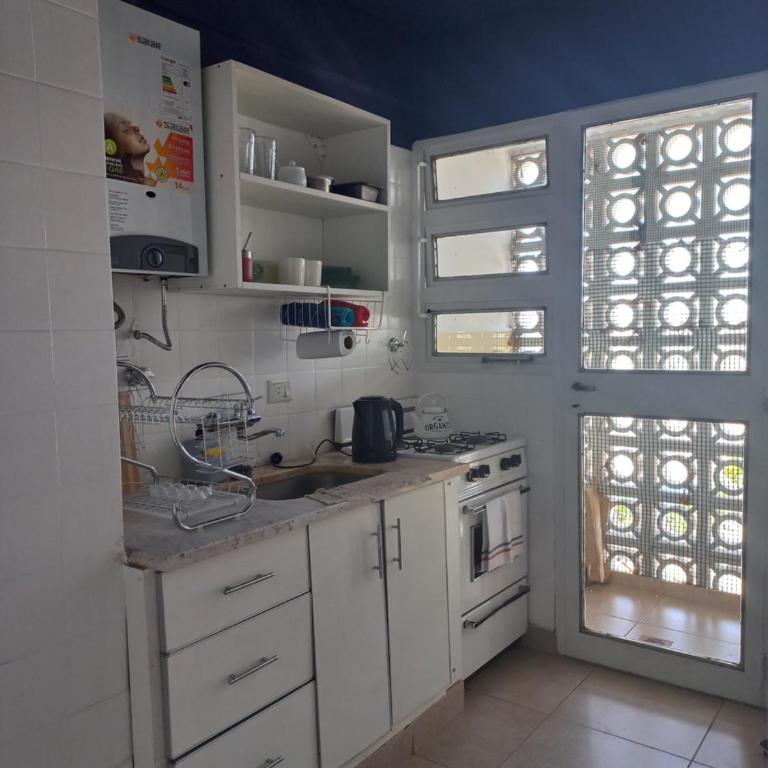 Apart Rucapel - One-Bedroom Apartment with Balcony and City View - 20