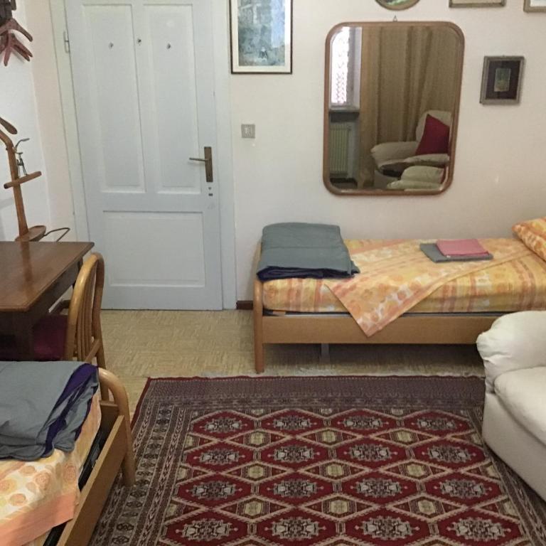 B&B Casa d'Arte - Camera Tripla Economy con Bagno in Comune - 4