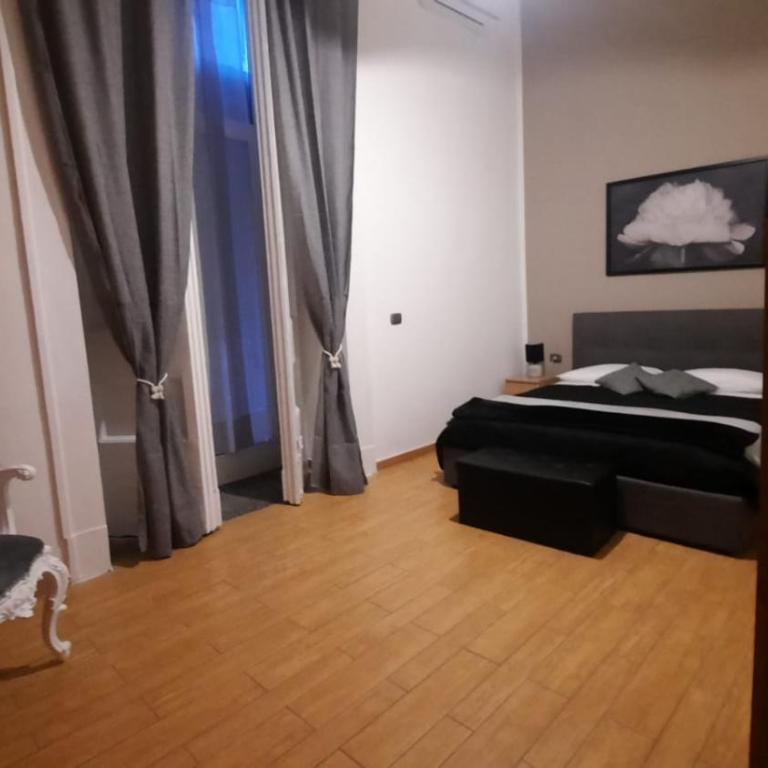 White Home Quartieri Spagnoli - Appartamento con Balcone - 13