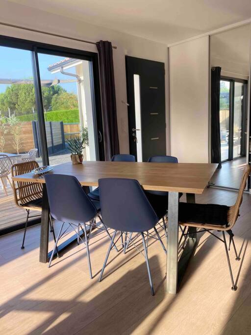 Villa entre Océan et Bassin, piscine chauffée - Maison 3 Chambres - 24