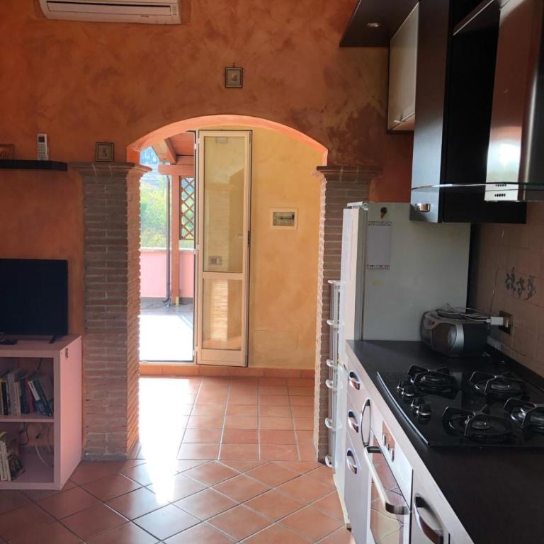 Piccolo attico con splendida vista - Casa di Sofia - Appartamento con 1 Camera da Letto - 9