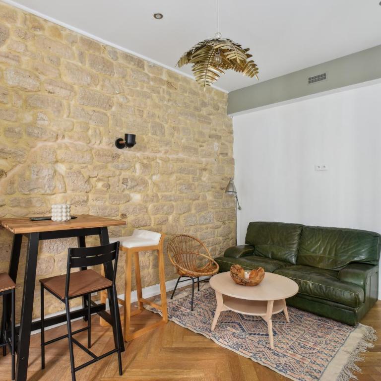 Beau 3 pièces rue Poissonnière - Appartement 2 Chambres - 6