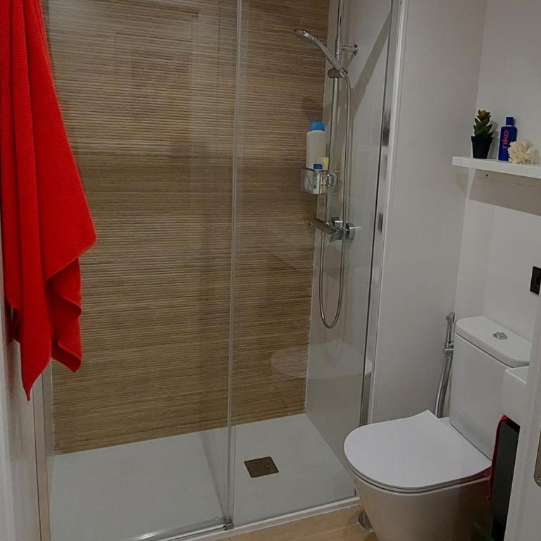 Granada Center Apartament - Three-Bedroom Apartment - 16