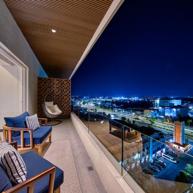 Luxurious Penthouse in Puerto Vallarta - Two-Bedroom Apartment - 11