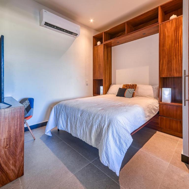 Luxurious Penthouse in Puerto Vallarta - Two-Bedroom Apartment - 18