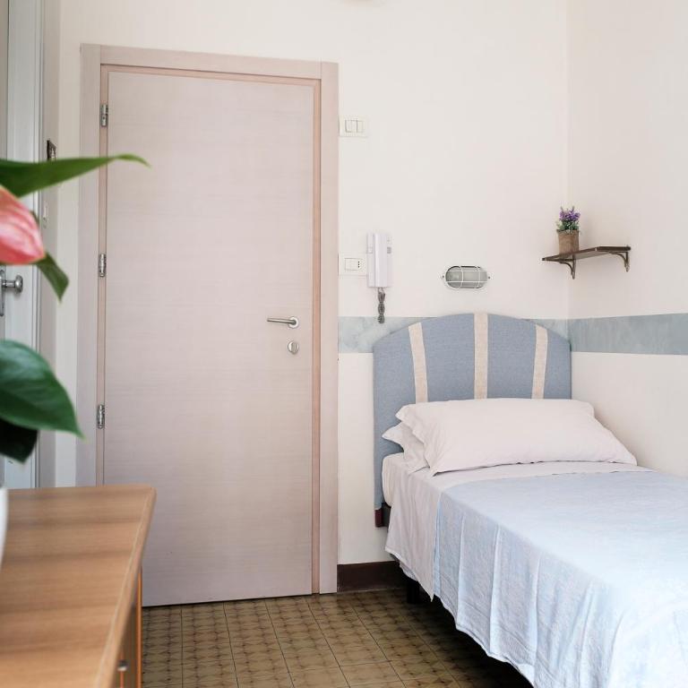 Hotel Cheri - Camera Singola - 2