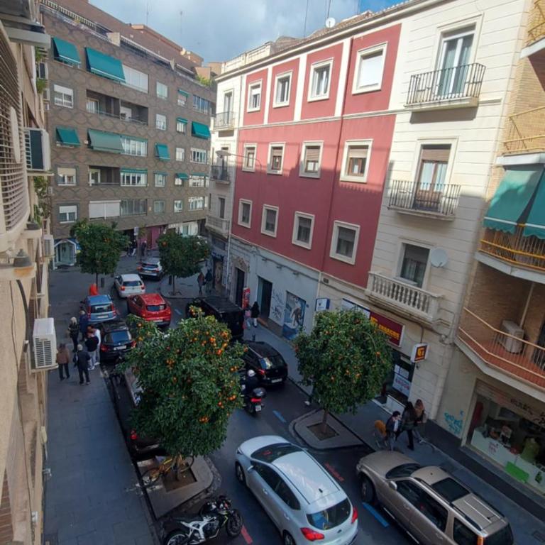Granada Center Apartament - Three-Bedroom Apartment - 10