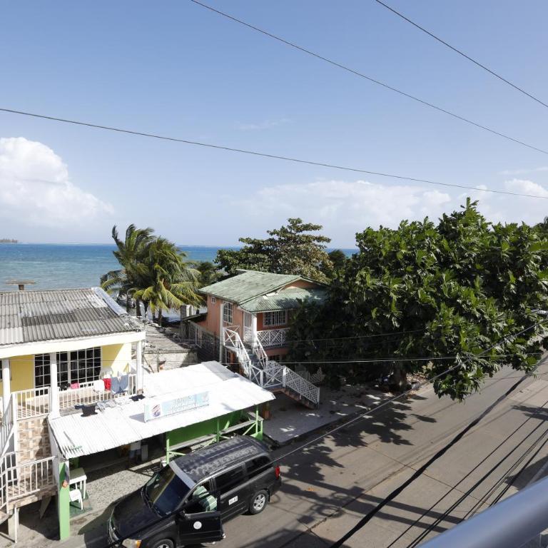 Alka's Paradise Guest House and Lodging - Casa de 4 dormitorios - 41