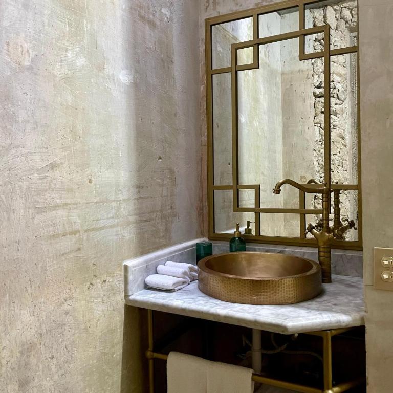 Historic House Hotel boutique - Standard Double Suite (Basement) - 1