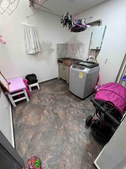 Apto 4 habitaciones privadas 140mtros - One-Bedroom Apartment - 21