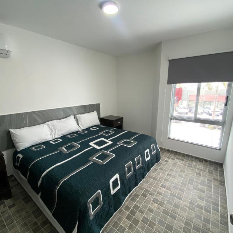 Blue Inn Hotel & Suites - Deluxe Suite - 1
