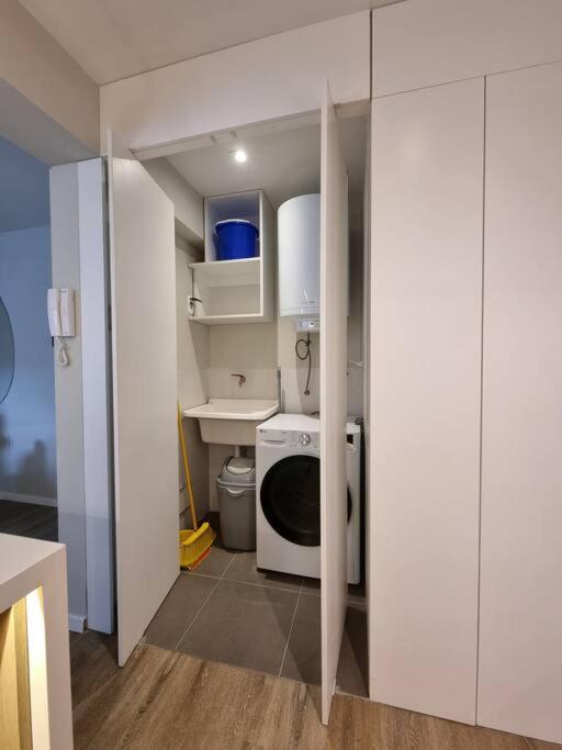 DEPARTAMENTO KILLA HUATANA - Three-Bedroom Apartment - 30