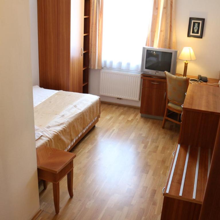 Hotel Wasserpalast - breakfast for free!!! - Einzelzimmer - 8