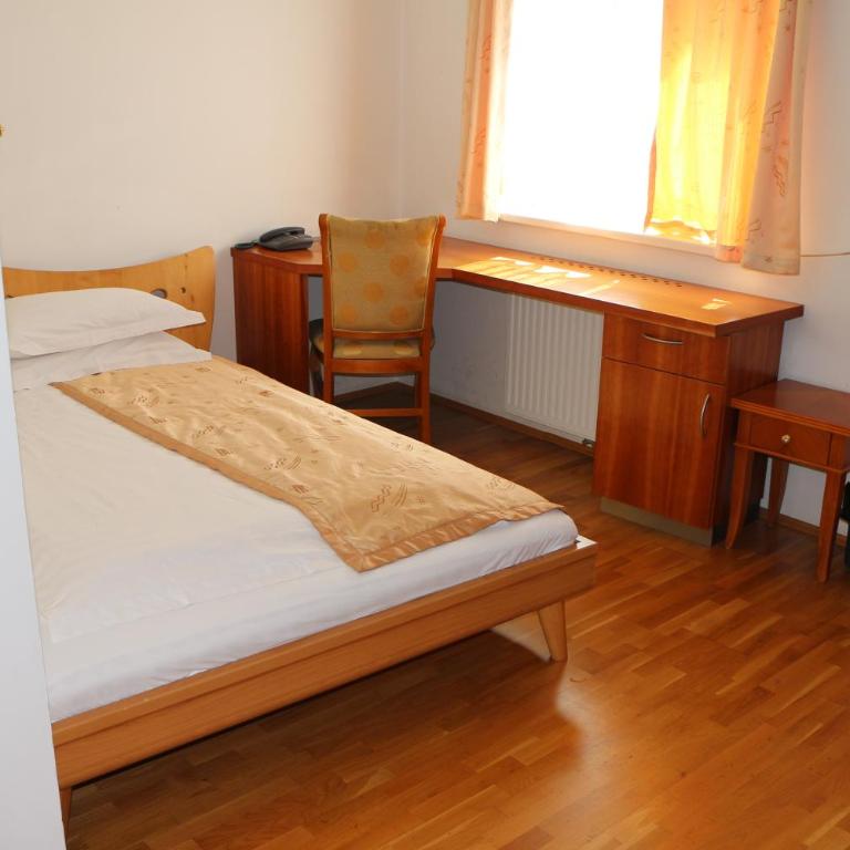 Hotel Wasserpalast - breakfast for free!!! - Einzelzimmer - 2