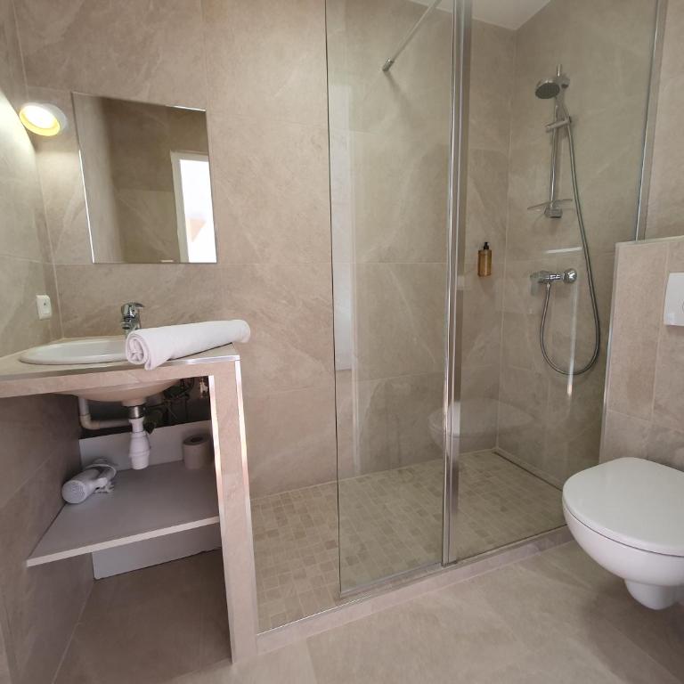 Hôtel Les Calanques - Chambre Triple - Vue sur Mer - 3