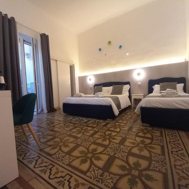 Dimora Fantasia Charme B&B - Camera Tripla Luxury - 11