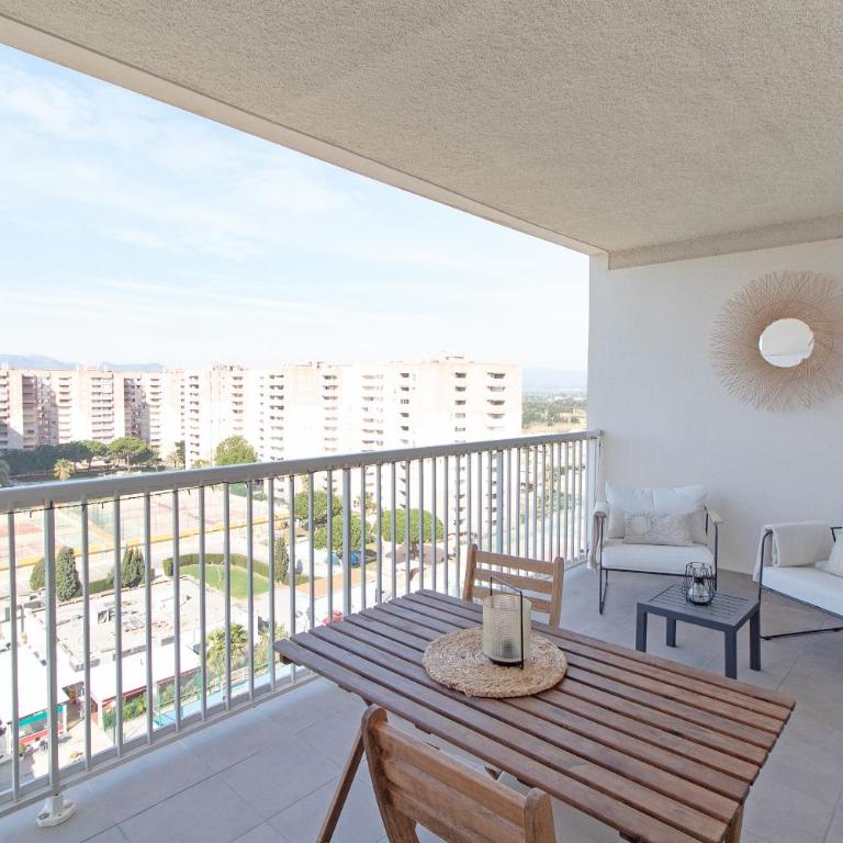Global Vacacional, Moderno apartamento con piscina y terraza en la playa de Canet - Apartment - 12