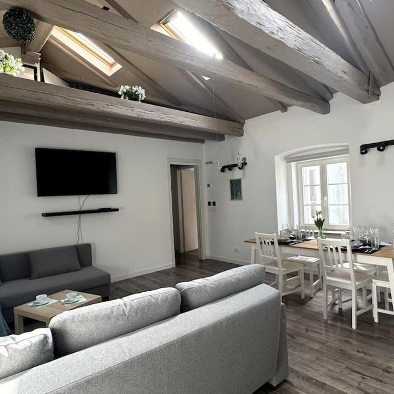 Centro Mazzini 9 - Appartamento con 2 Camere da Letto - 1