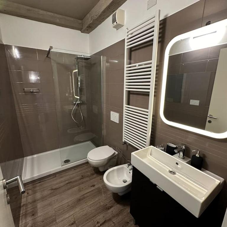 Centro Mazzini 9 - Appartamento con 2 Camere da Letto - 10
