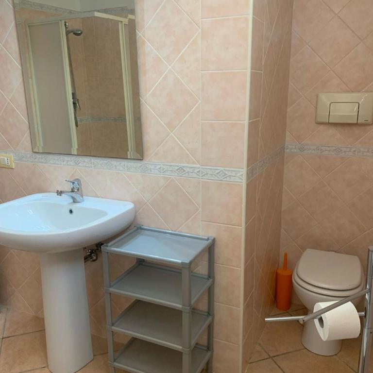 Casa Menuccia - One-Bedroom House - 8